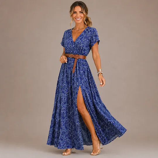 Μακρύ φόρεμα για κορίτσια σε στυλ boho με V λαιμόκοψη.